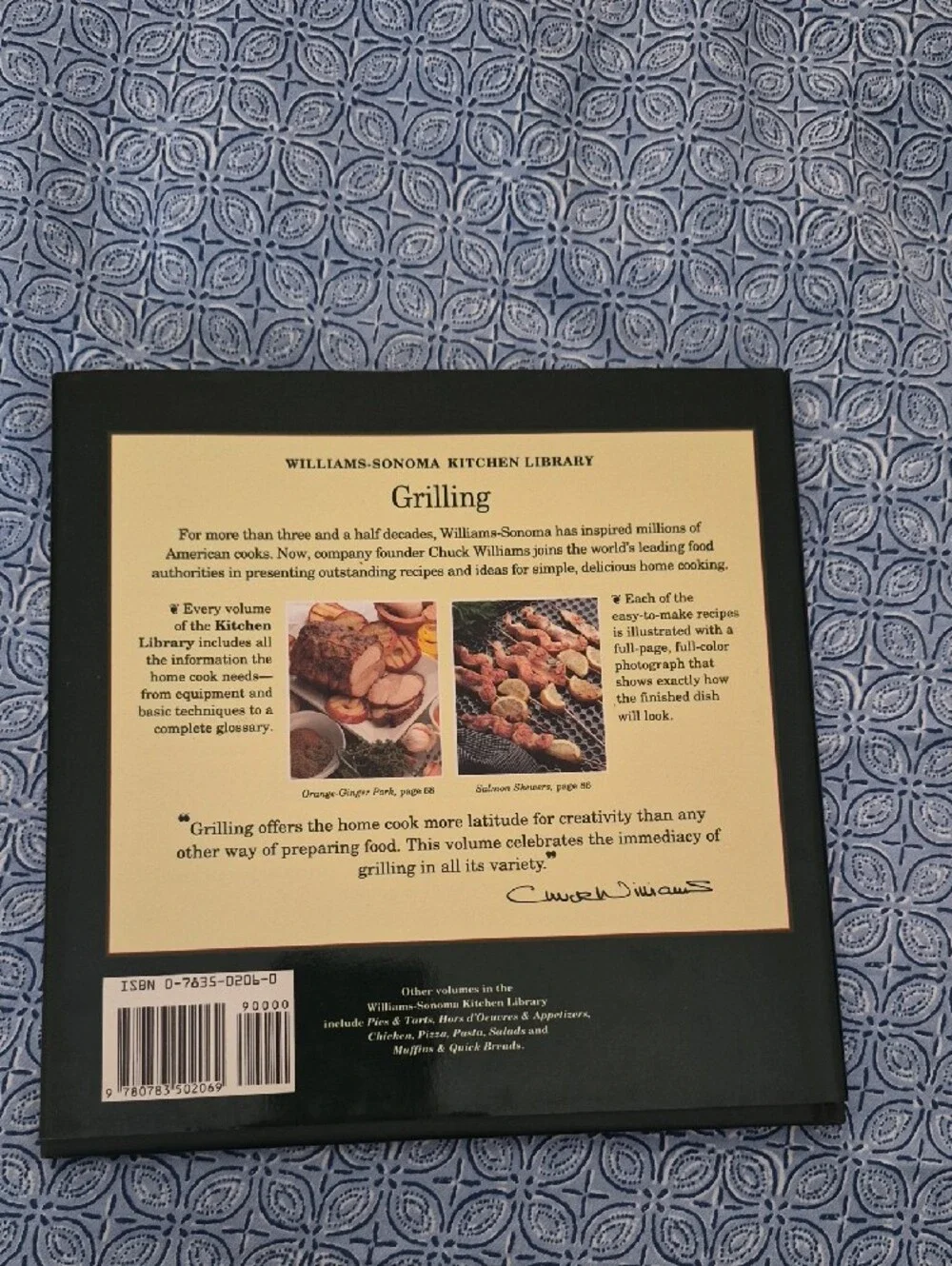 Williams Sonoma Grilling Cookbook - Green and Tan Cover